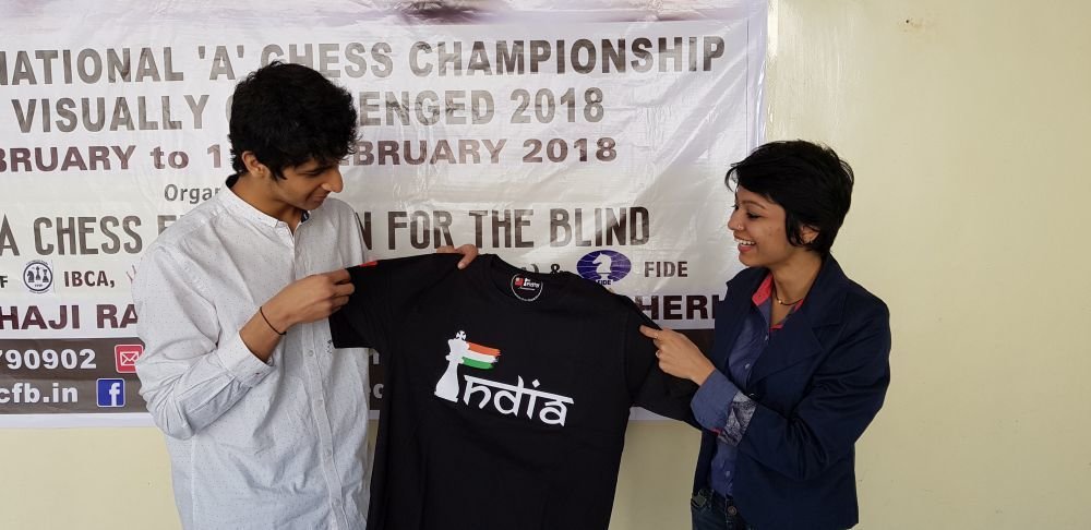 Round Neck India T-shirt